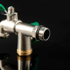 TINOR Robinet Haut De Gamme Avec Double Sortie, Robinet De Soutirage 1/2" X3/4" X3/4" – Résistant à La Rouille Et Au Gel Avec 2 Raccordements Tuyaux Pour Jardin, Machine à Laver Ou Citernes. 9 TINOR Robinet Haut De Gamme Avec Double Sortie, Robinet De Soutirage 1/2" X3/4" X3/4" – Résistant à La Rouille Et Au Gel Avec 2 Raccordements Tuyaux Pour Jardin, Machine à Laver Ou Citernes. -Promos Recuperation Magasin 55018682 4